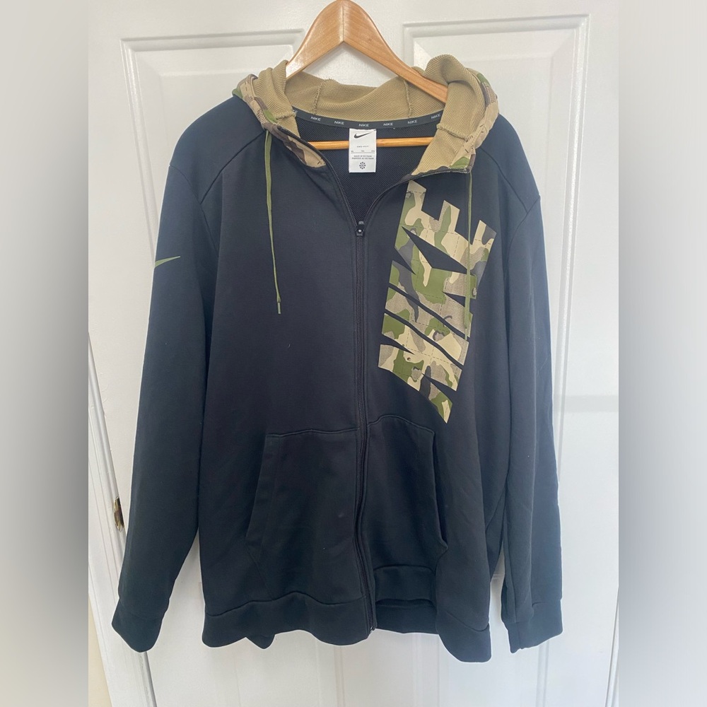 Mens Nike Black And Camouflage Full Zip Hooded Sweater Size XL - Picture 1 of 6